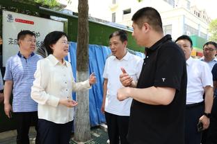 天津名宿韩燕鸣：能让更多孩子喜欢上足球，也算为中国足球做贡献